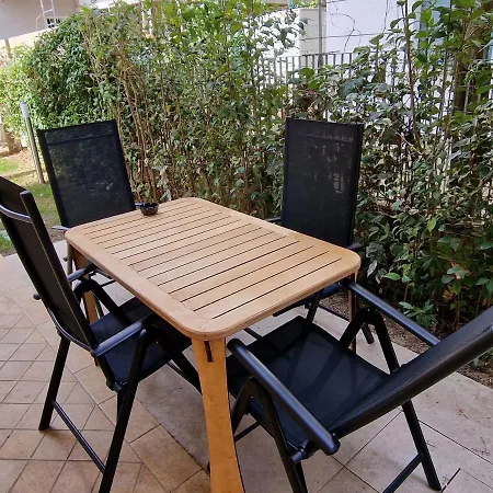 Aparthotel Antares 4*