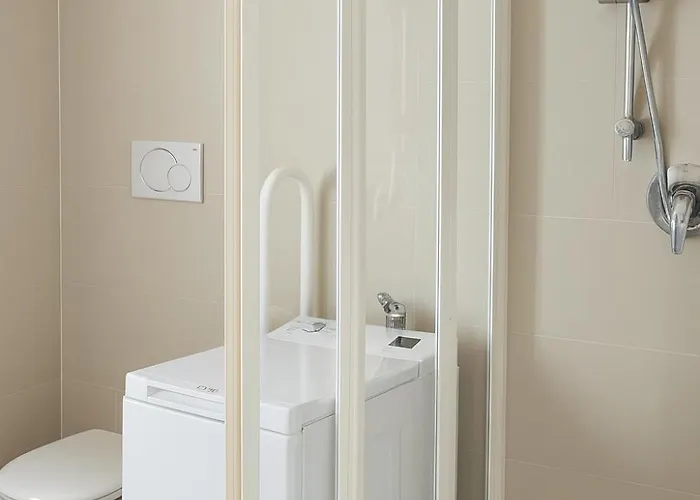 Antares Aparthotel 4*